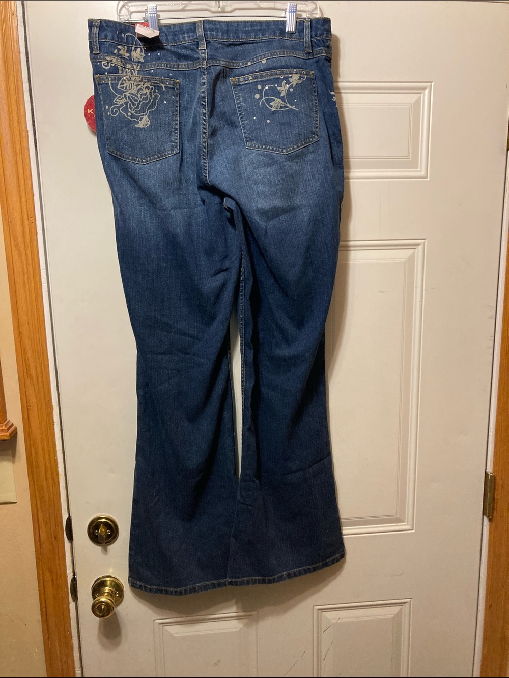 Women’s Blue Embroidered  Jeans‎ 14 NWT
